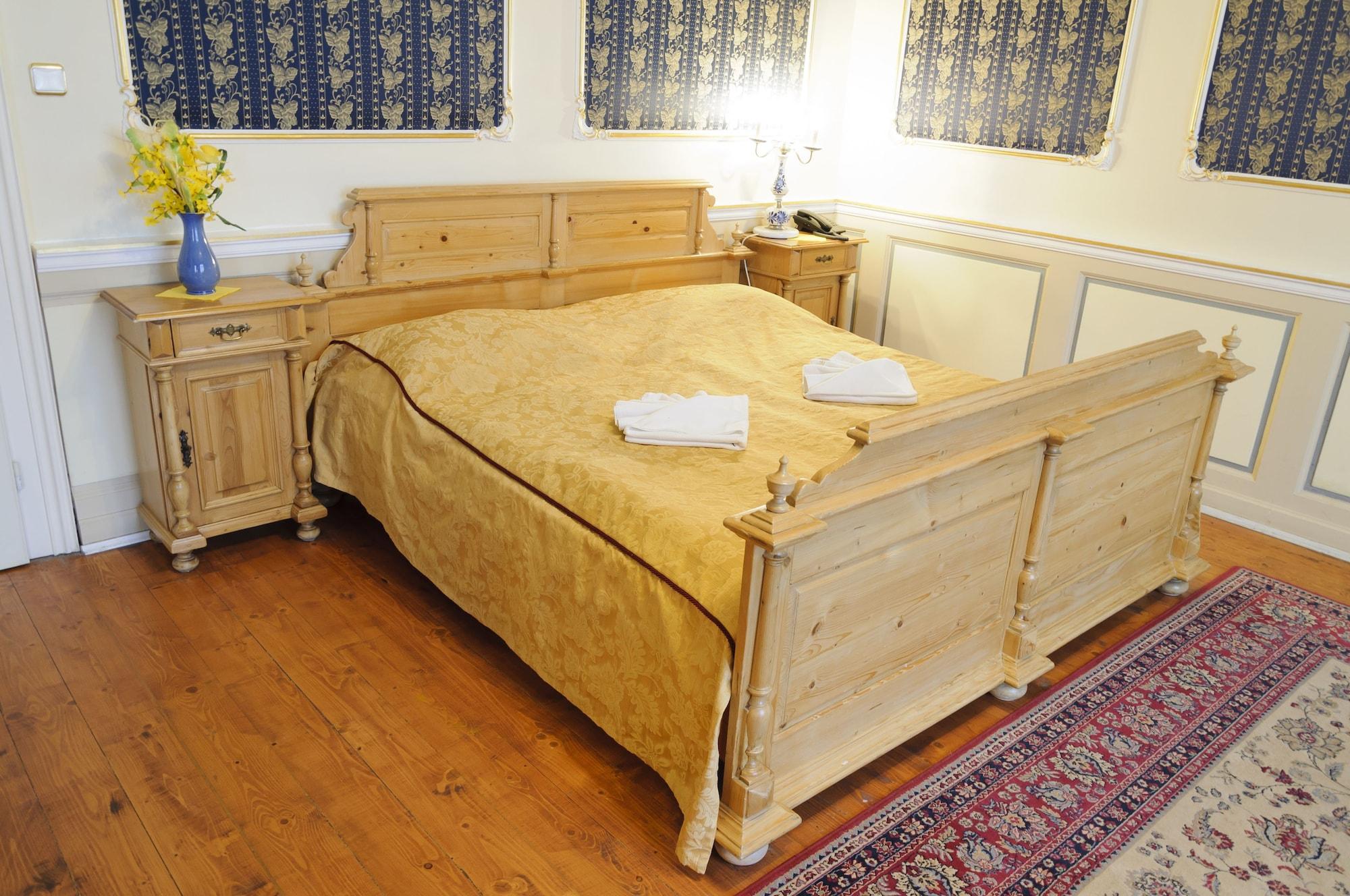 Hotel Heluan Karlovy Vary Esterno foto