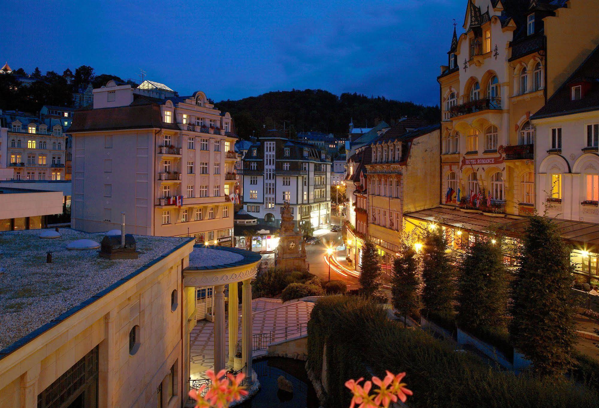 Hotel Heluan Karlovy Vary Esterno foto