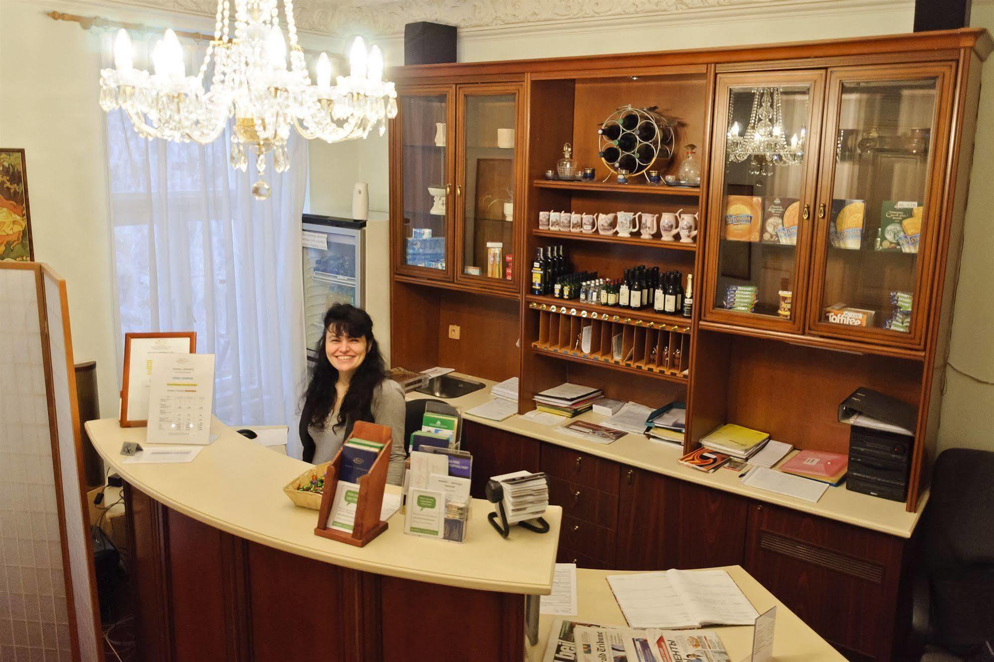Hotel Heluan Karlovy Vary Esterno foto