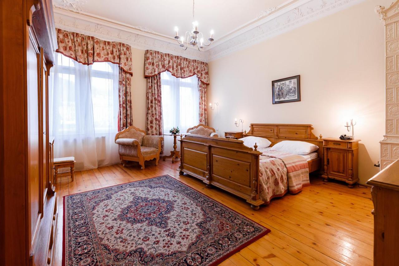 Hotel Heluan Karlovy Vary Esterno foto